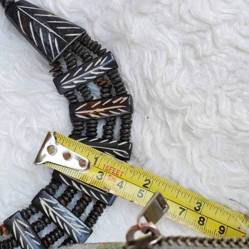 Vintage boho wood etched necklace‎